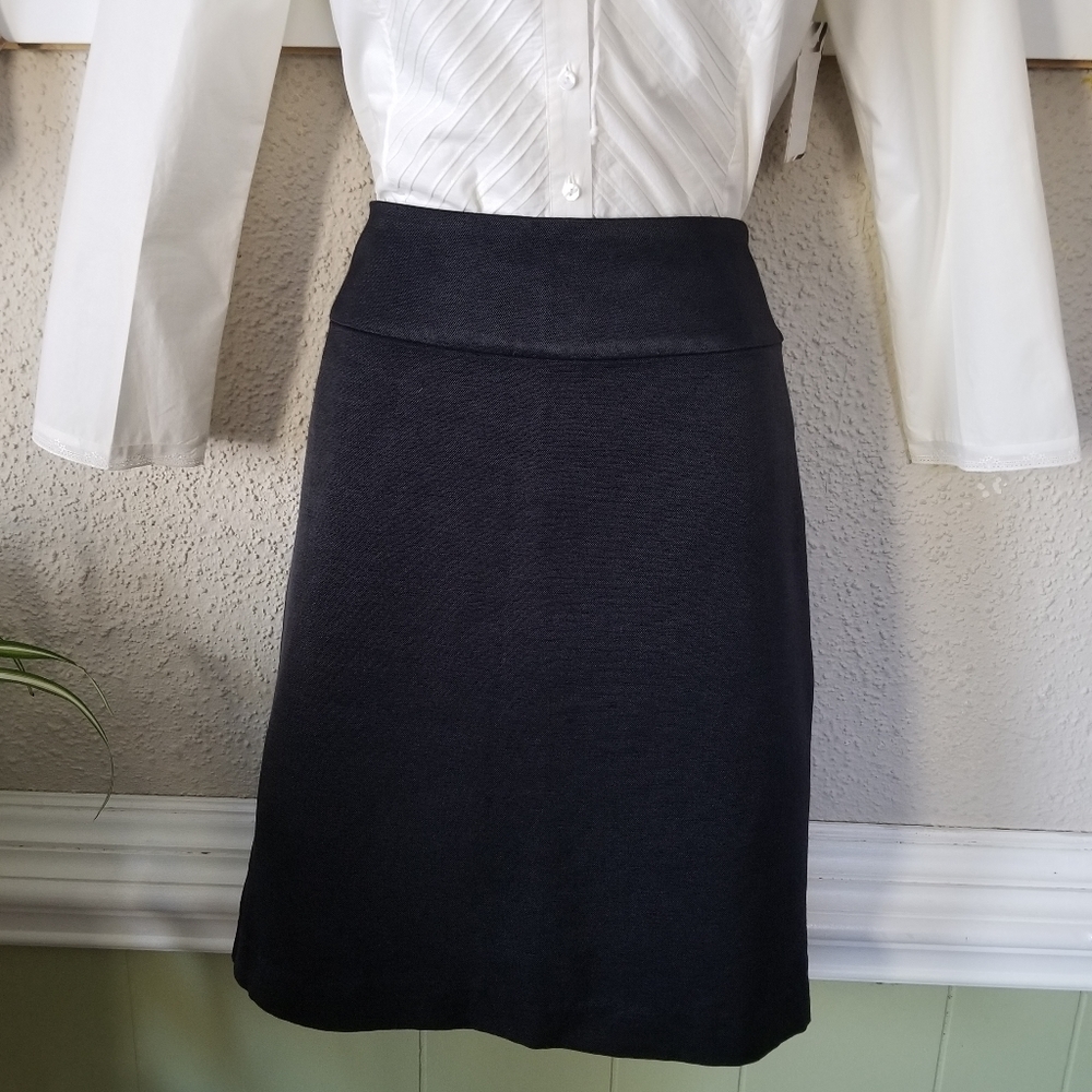 Banana Republic black pencil career skirt size 8
